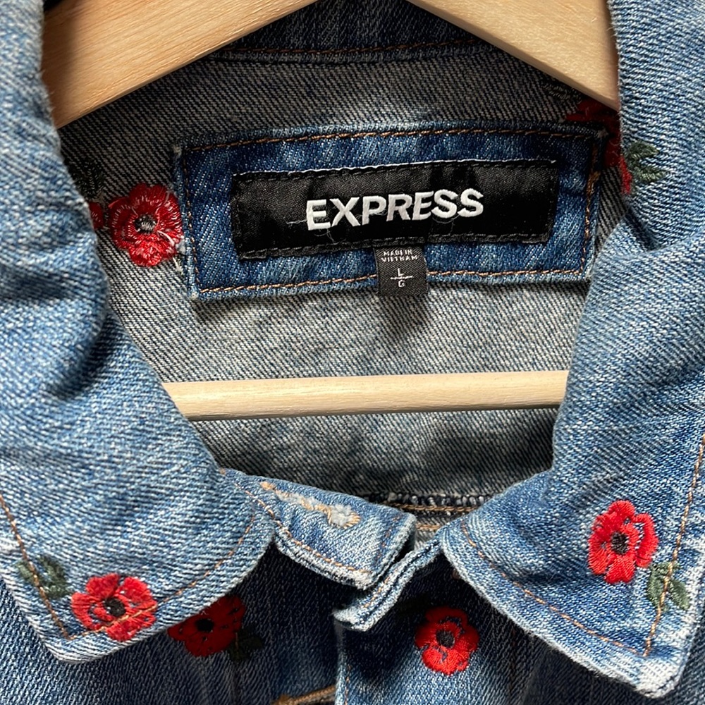 Express Jean Jacket with red embroidered flowers. Super cute!